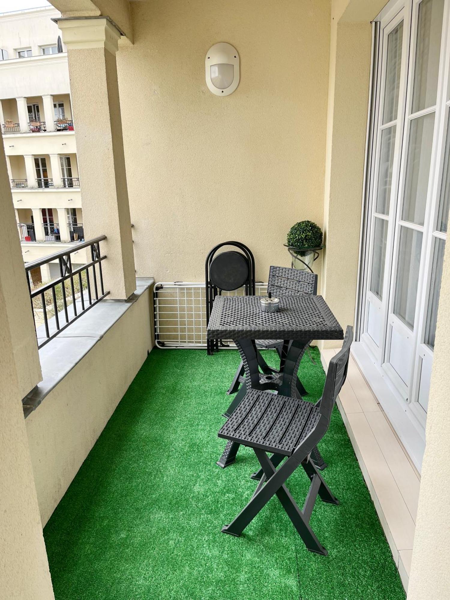 Logement Proche Disneyland, Val D'Europe, Et Paris ! Apartamento Serris Exterior foto